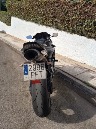 Honda CBR 1000 RR Fireblade 2006