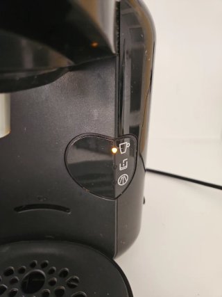 Cafetera Tassimo Bosch + Portacápsulas