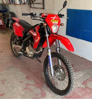 Rieju MRT 125 vendo o cambio