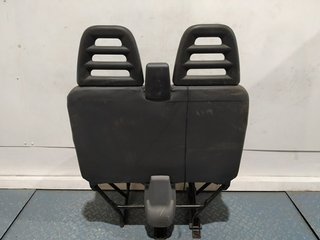 ASIENTO DELANTERO DERECHO IVECO DAILY FURGÓN MOTO