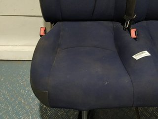 ASIENTO DELANTERO DERECHO IVECO DAILY FURGÓN MOTO