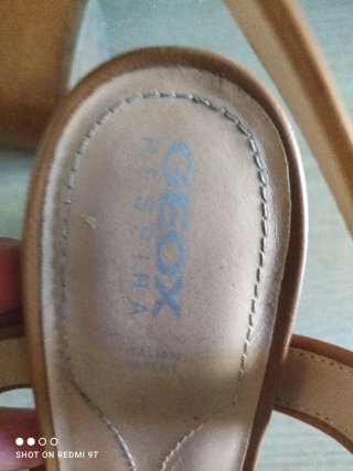 Sandali Geox