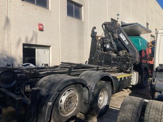 Volvo Fm12 grua hiab 28t  + multilift
