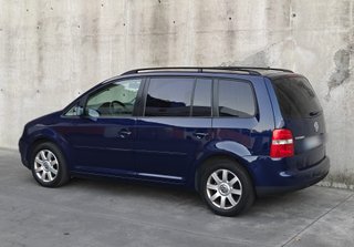 TOURAN SPORT 2.0 TDI 136 CV * 1 DUEÑO Y NACIONAL *