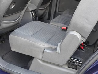 TOURAN SPORT 2.0 TDI 136 CV * 1 DUEÑO Y NACIONAL *