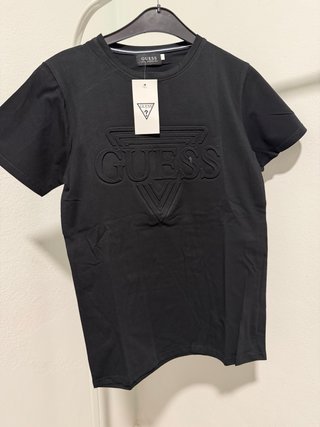 Camiseta Guess Negra Talla M