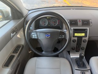 Volvo V50 1.8. Transferencia Gestoria y Garantia.