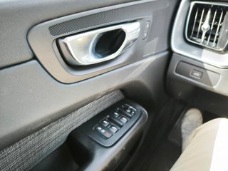Volvo XC60 2.0 B4 D Core Auto