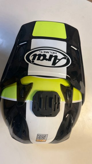 Casco Arai X4 Amarillo/Negro