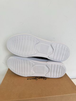 Zapatillas nuevas Pepe Jeans negras. Talla 40