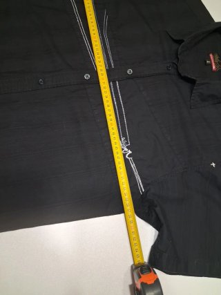 Camisa negra  Quiksilver Talla L