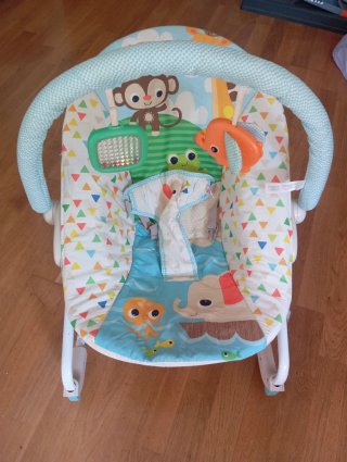 Bright Starts Sunshine Seaside Mecedora