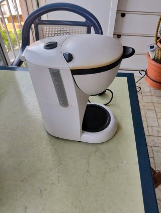 Cafetera Braun Blanca