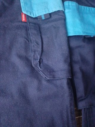 Pantalon trabajo azul, reflectante gris. Talla 44
