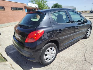 Peugeot 207 2006
