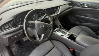 Opel Insignia 2022