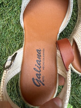 Zapatillas Esparto con Tira Marrón