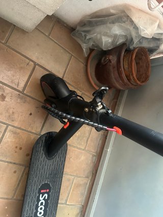 Patinete Eléctrico color Negro