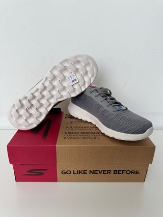 Zapatillas nuevas Skechers. Talla 38