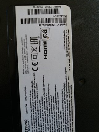 Televisor TCL pantalla rota