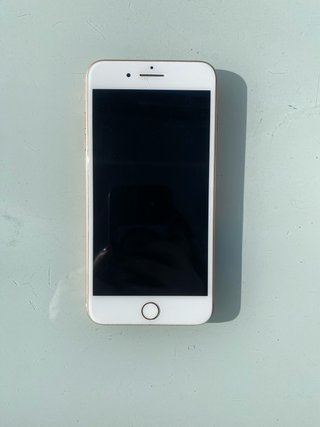 iPhone 8 Plus Gold