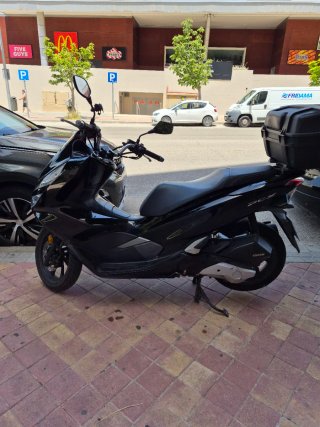 Honda PCX 125 Año 2020 Negra