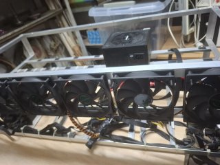 Estructura Rig Minería 8 GPUs Gigabyte