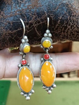 Pendientes antiguos plata y pedrería