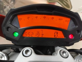 Ducati Monster 696 Plus