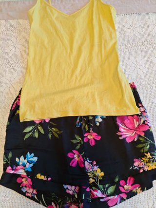 Pijama mujer corto floral