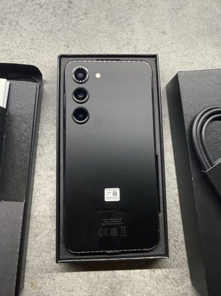 Samsung Galaxy S23 Negro totalmente nuevo