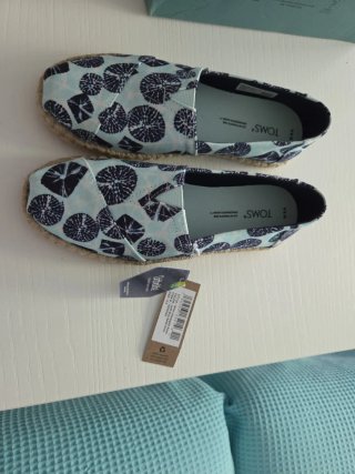 Alpargatas TOMS Mujer Estampadas Talla 35.5