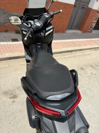 Yamaha XMAX 125 Negra/Gris