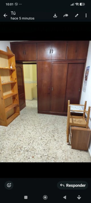 SE VENDE PISO