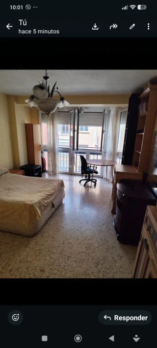 SE VENDE PISO
