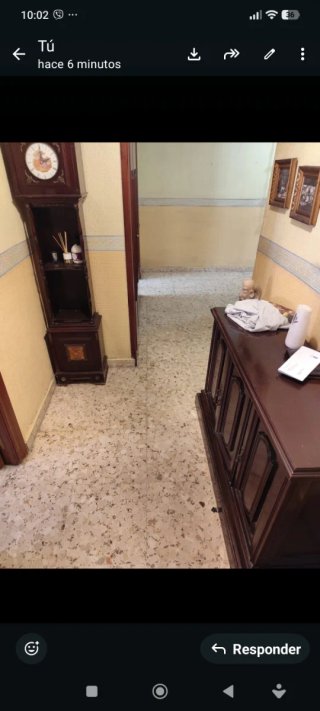 SE VENDE PISO