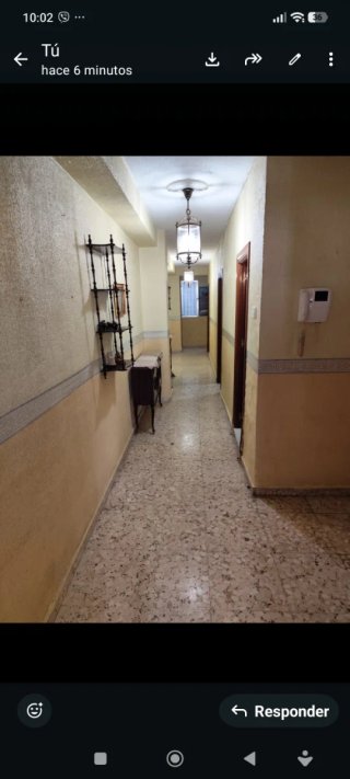 SE VENDE PISO