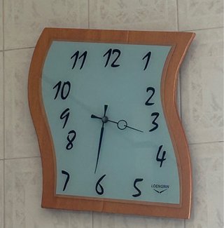 Orologio da parete LOENGRIN design