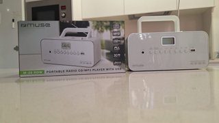 Radio CD/MP3 Portátil Muse M-28 RDW