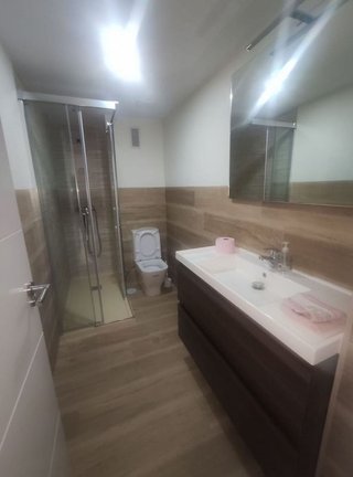 Piso en alquiler en Carranque - Haza Cuevas en Málaga