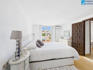 Chalet en venta en Las Ventanicas - La Paratá en Mojácar