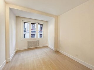 Piso en venta en Palacio en Madrid