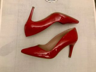Stilettos charol rojo Martinelli pin up retro piel