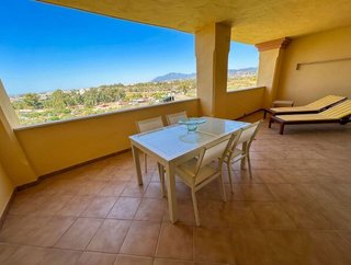 Piso en alquiler en Nueva Andalucía centro en Marbella