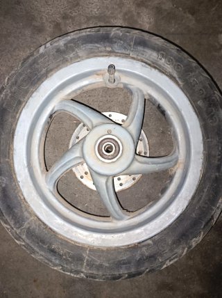 Rueda Delantera Zip