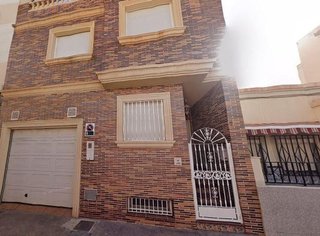 Piso en venta en Ciudad Jardín - Tagarete - El Zapillo en Almería