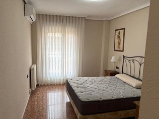 Piso en alquiler en Franciscanos en Albacete