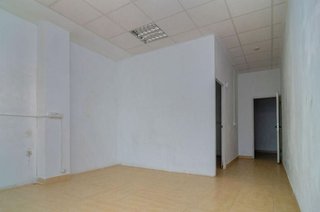 Local comercial en venta en La Paz - Segunda Aguada - Loreto en Cádiz