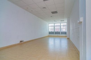 Local comercial en venta en La Paz - Segunda Aguada - Loreto en Cádiz