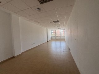 Local comercial en venta en La Paz - Segunda Aguada - Loreto en Cádiz